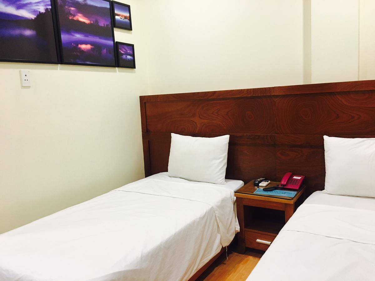 Hôtel Saigon Palace Tran Quoc Hoan à Hanoï Extérieur photo